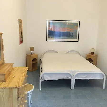 Sofia 3* Λίπαρι